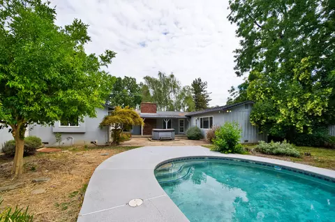 3335 Sacramento Dr, Redding, CA 96001 photo 29