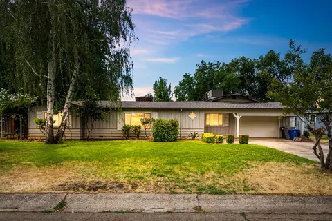 3335 Sacramento Dr, Redding, CA 96001 photo 4