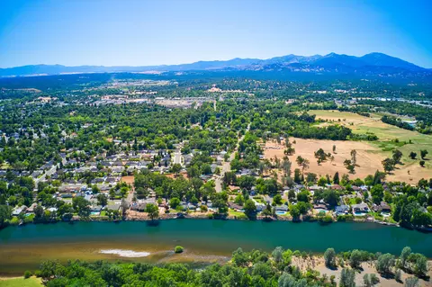 3335 Sacramento Dr, Redding, CA 96001 photo 33