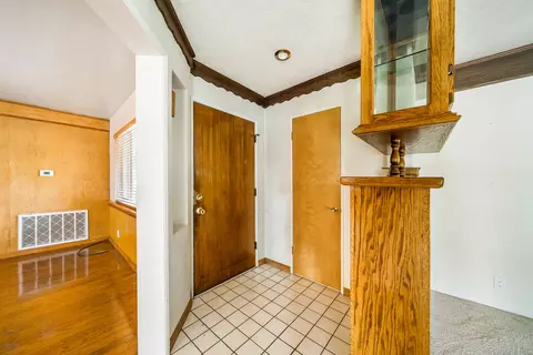 3335 Sacramento Dr, Redding, CA 96001 photo 7