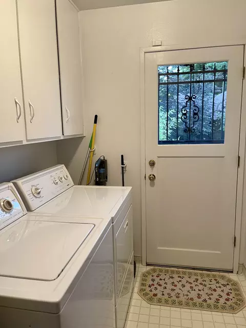20086 Corlee Way, Redding, CA 96002 photo 32