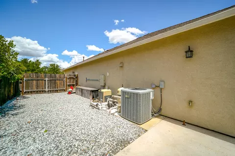 19431 Carnegie Dr, Redding, CA 96003 photo 74