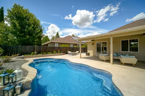 19431 Carnegie Dr, Redding, CA 96003 photo 63