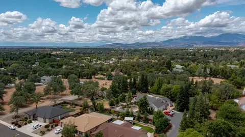 19431 Carnegie Dr, Redding, CA 96003 photo 76