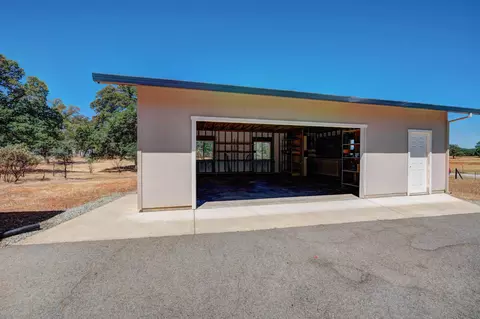 20894 Old Alturas Rd, Redding, CA 96003 photo 6