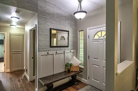 2552 Atrium Way, Redding, CA 96003 photo 9