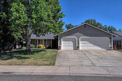 2552 Atrium Way, Redding, CA 96003 photo 1
