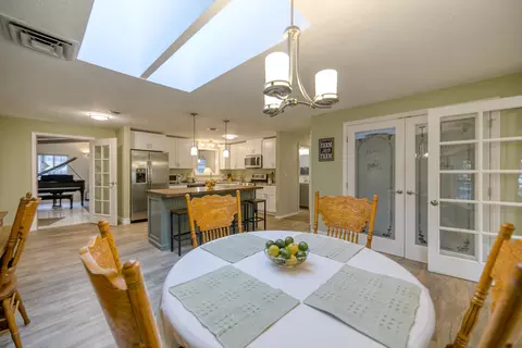16990 Pine Oaks Dr, Redding, CA 96003 photo 15