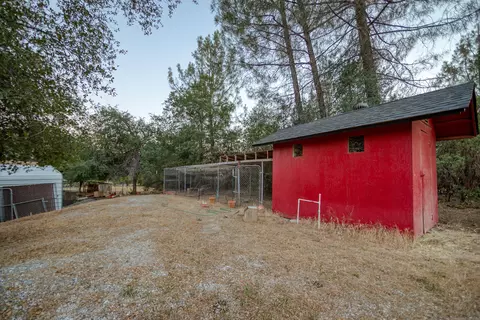 16990 Pine Oaks Dr, Redding, CA 96003 photo 79