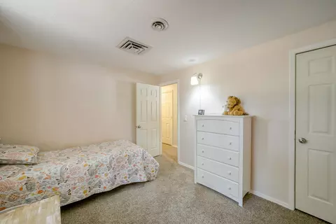 16990 Pine Oaks Dr, Redding, CA 96003 photo 35