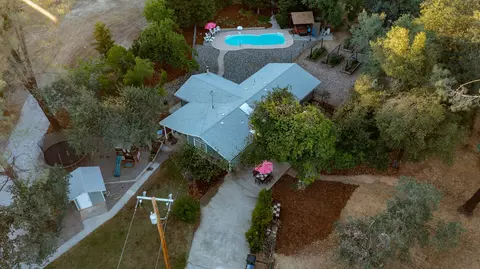 16990 Pine Oaks Dr, Redding, CA 96003 photo 71