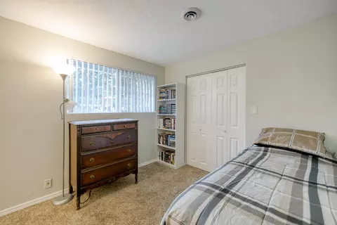 16990 Pine Oaks Dr, Redding, CA 96003 photo 27
