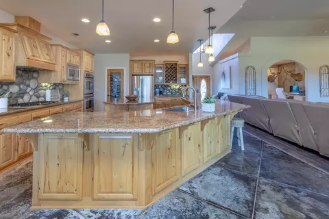 22780 Silverlode Ln, Palo Cedro, CA 96073 photo 6