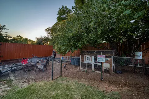 2938 Yana Ave, Redding, CA 96002 photo 31