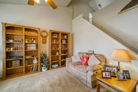 2512 Dewberry Dr, Redding, CA 96003 photo 8