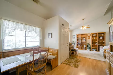 2512 Dewberry Dr, Redding, CA 96003 photo 10