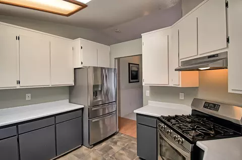 1370 Nighthawk Ln, Redding, CA 96003 photo 8
