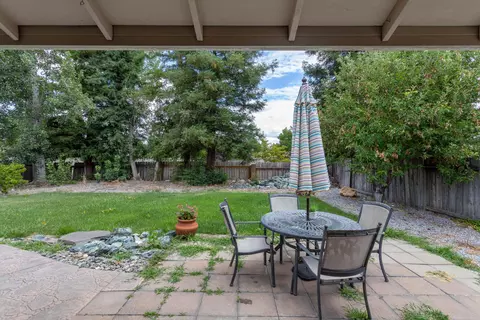 593 Armando Ave, Redding, CA 96003 photo 16