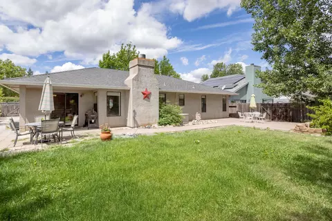 593 Armando Ave, Redding, CA 96003 photo 24