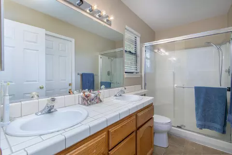 593 Armando Ave, Redding, CA 96003 photo 15