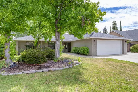 593 Armando Ave, Redding, CA 96003 photo 1