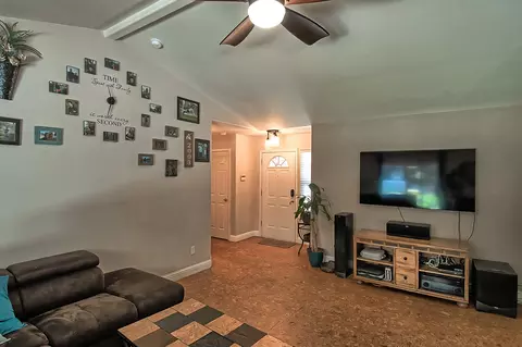 5533 Mill Pond Ln, Redding, CA 96001 photo 5
