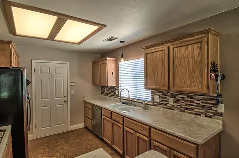 5533 Mill Pond Ln, Redding, CA 96001 photo 12