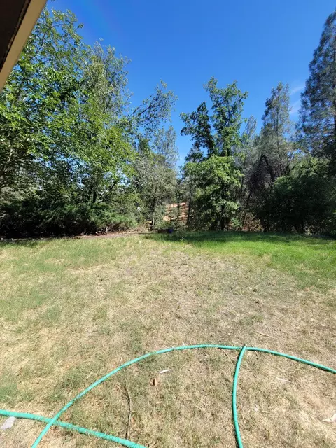 8651 Valley Vw, Redding, CA 96001 photo 7