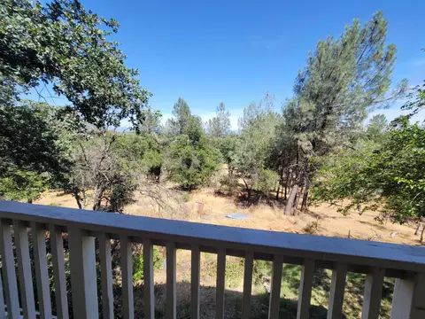 8651 Valley Vw, Redding, CA 96001 photo 9