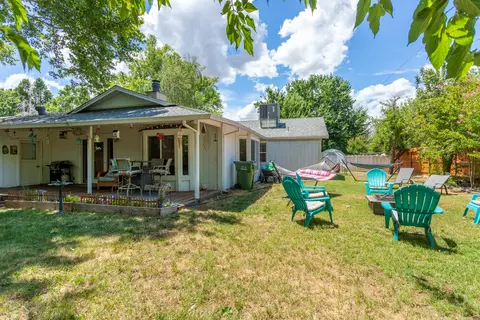 256 Newport Dr, Redding, CA 96001 photo 18