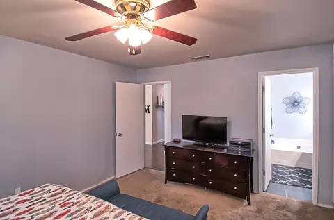 869 Springer Dr, Redding, CA 96003 photo 18