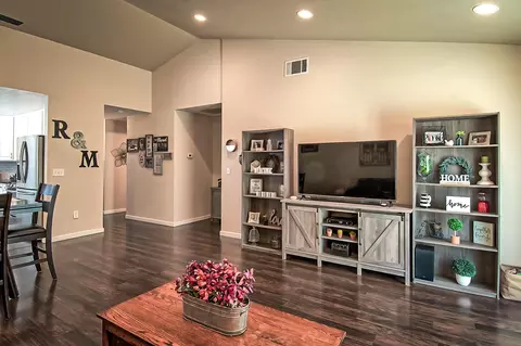 869 Springer Dr, Redding, CA 96003 photo 8