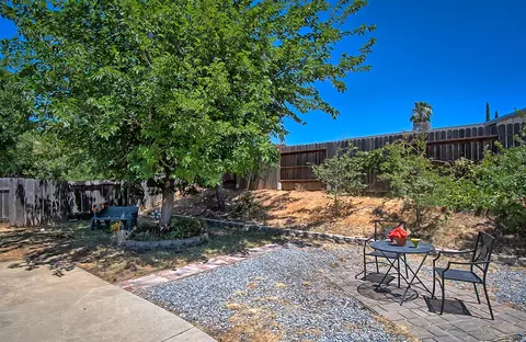 869 Springer Dr, Redding, CA 96003 photo 31