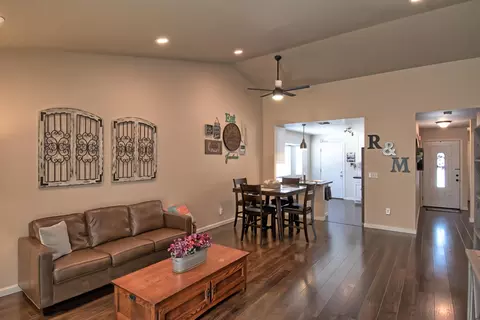 869 Springer Dr, Redding, CA 96003 photo 6