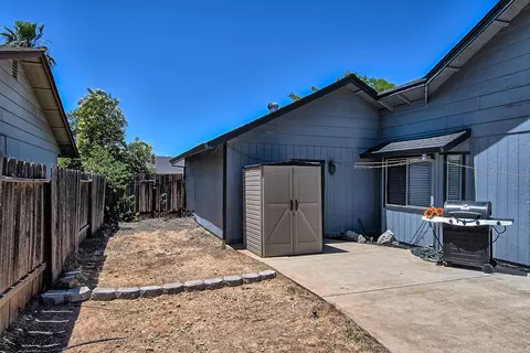 869 Springer Dr, Redding, CA 96003 photo 33