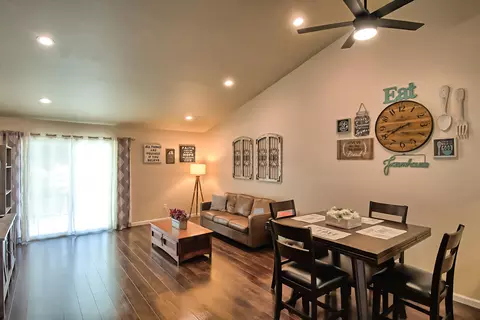 869 Springer Dr, Redding, CA 96003 photo 5