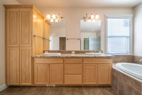 2098 Cilantro Dr, Redding, CA 96003 photo 22
