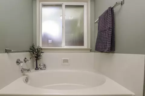 319 Mammoth Path, Redding, CA 96003 photo 16
