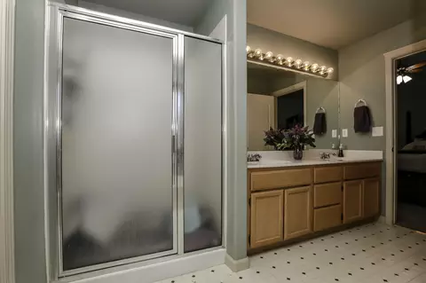 319 Mammoth Path, Redding, CA 96003 photo 17