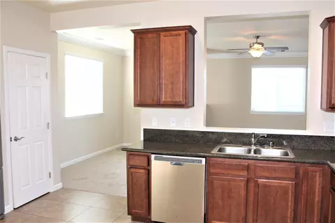 664 Mission De Oro Dr, Redding, CA 96003 photo 6