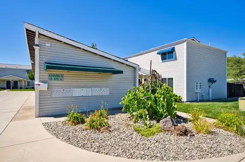 4296 Clay St, Redding, CA 96003 photo 10