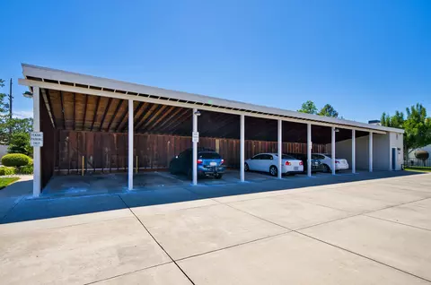 4296 Clay St, Redding, CA 96003 photo 9