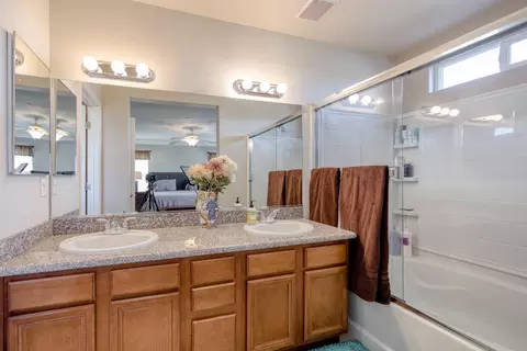 2336 La Villa Way, Redding, CA 96003 photo 26