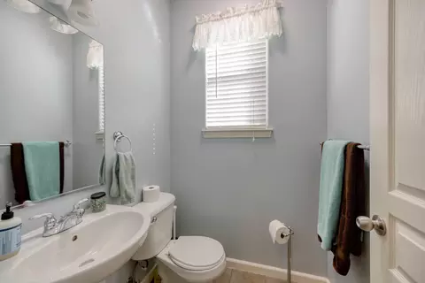 2336 La Villa Way, Redding, CA 96003 photo 12