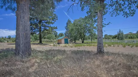 32399 Battleview, Manton, CA 96059 photo 9