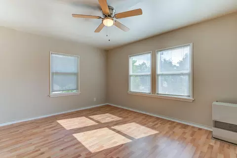1248 Olive Ave, Redding, CA 96001 photo 3