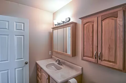 925 Oakmont Dr, Redding, CA 96003 photo 16