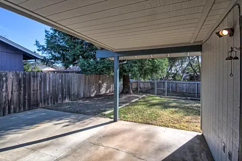 925 Oakmont Dr, Redding, CA 96003 photo 25