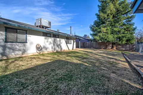 925 Oakmont Dr, Redding, CA 96003 photo 29