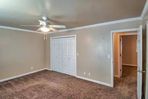 925 Oakmont Dr, Redding, CA 96003 photo 14